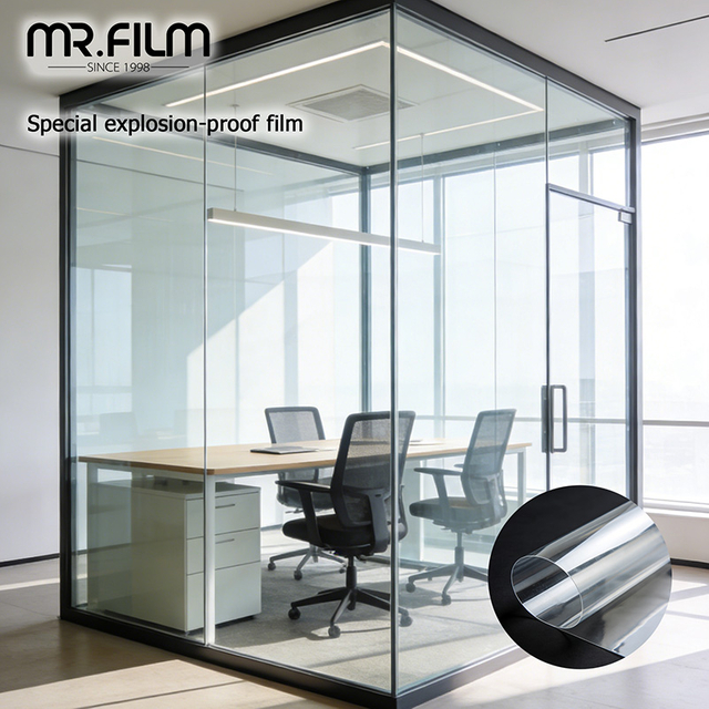 Защитная пленка для звукоизоляционных рабочих модулей на открытом воздухе